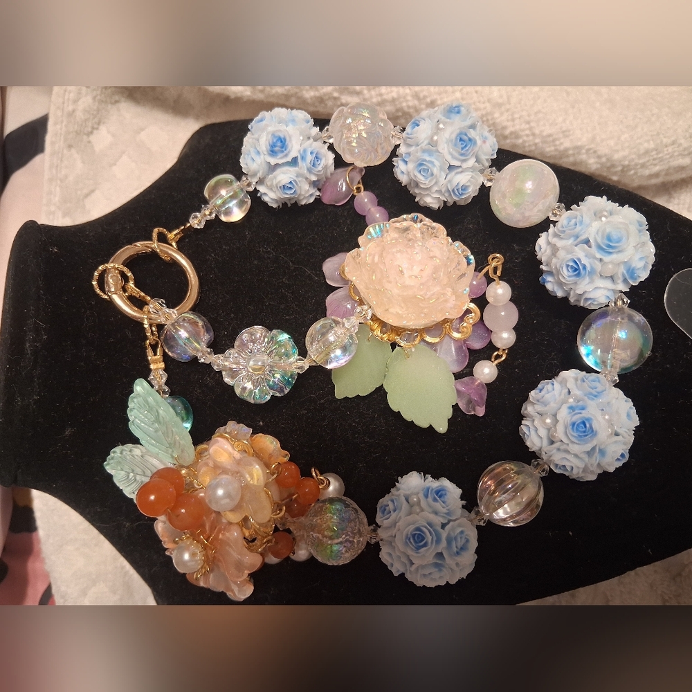 Floral Charm Key Chain with Gold Accents